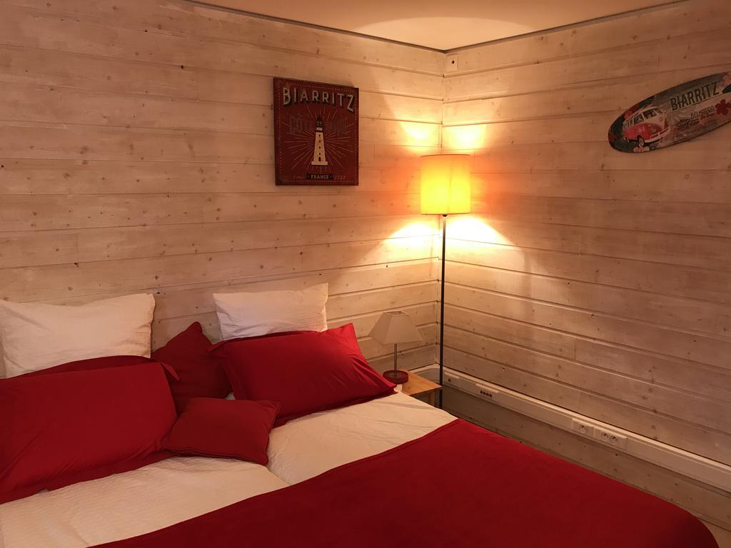 Chez Phil et Dom Panzió Biarritz Kültér fotó